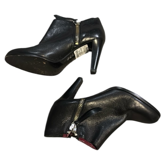 Coach black boots size 8 - Picture 3 of 5